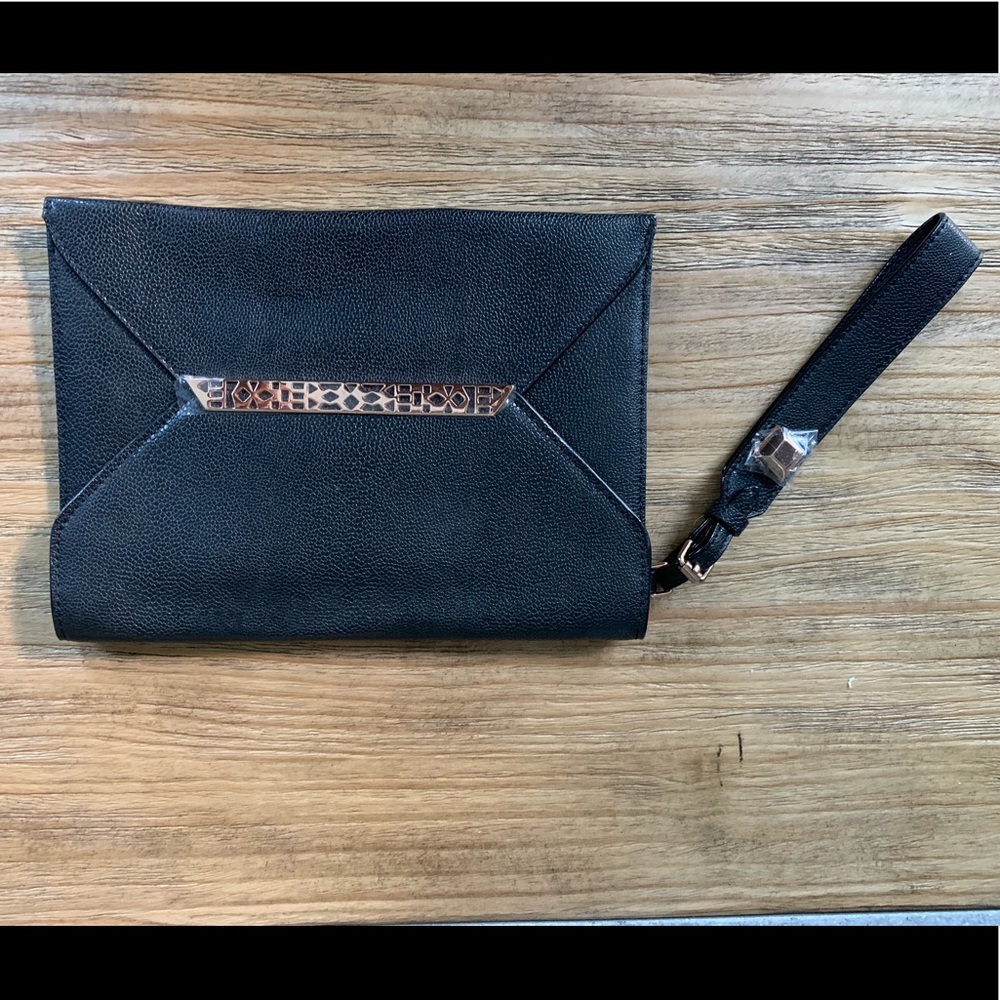 Stella and Dot wristlet